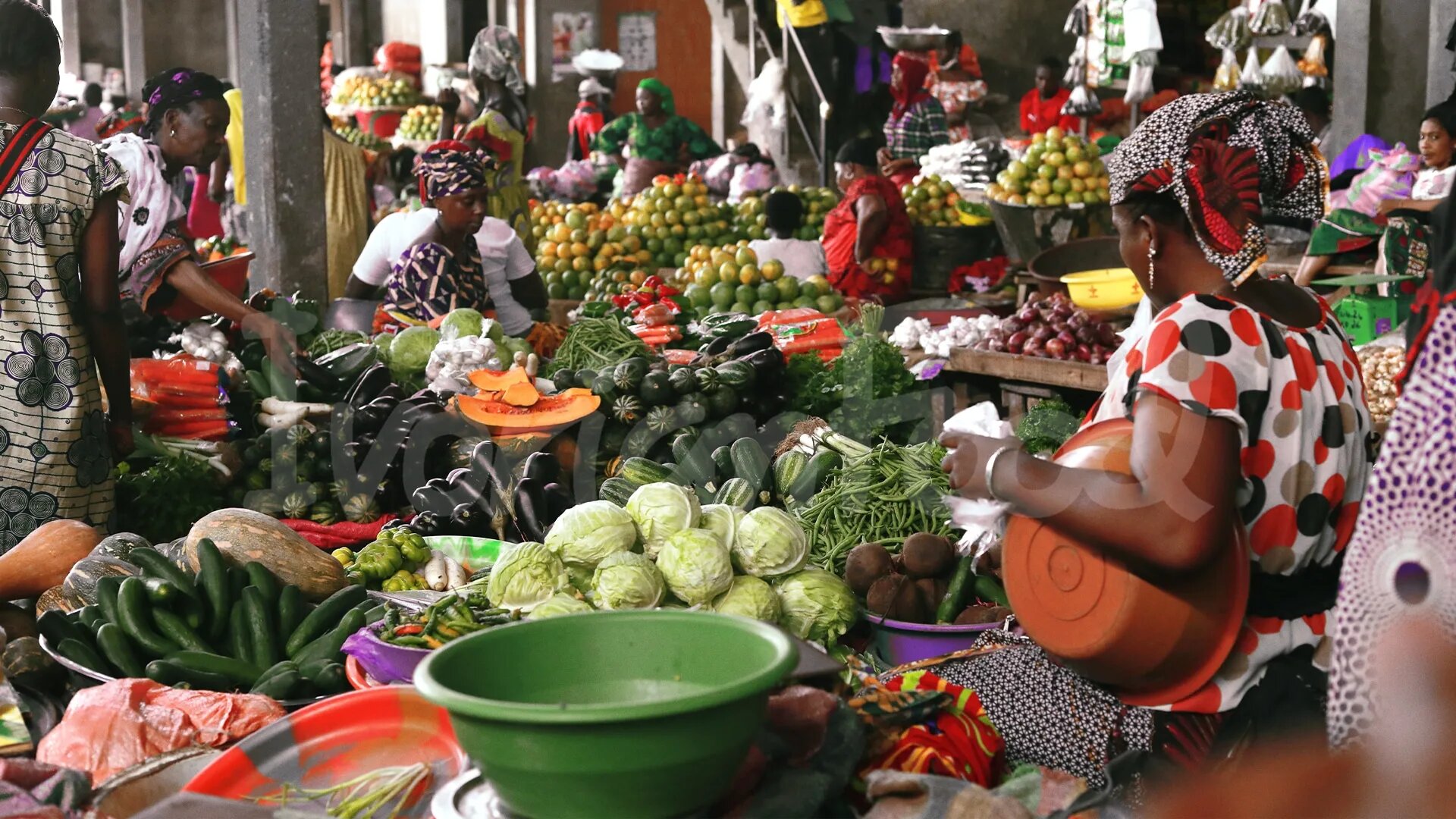 Une vue des femmes du marché d'Adjamé