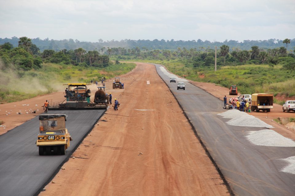 Construction autoroute