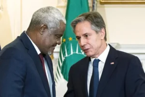 Le secrétaire d'Etat américain, Antony Blinken et le président de l'Union africaine, Moussa Faki Mahamat