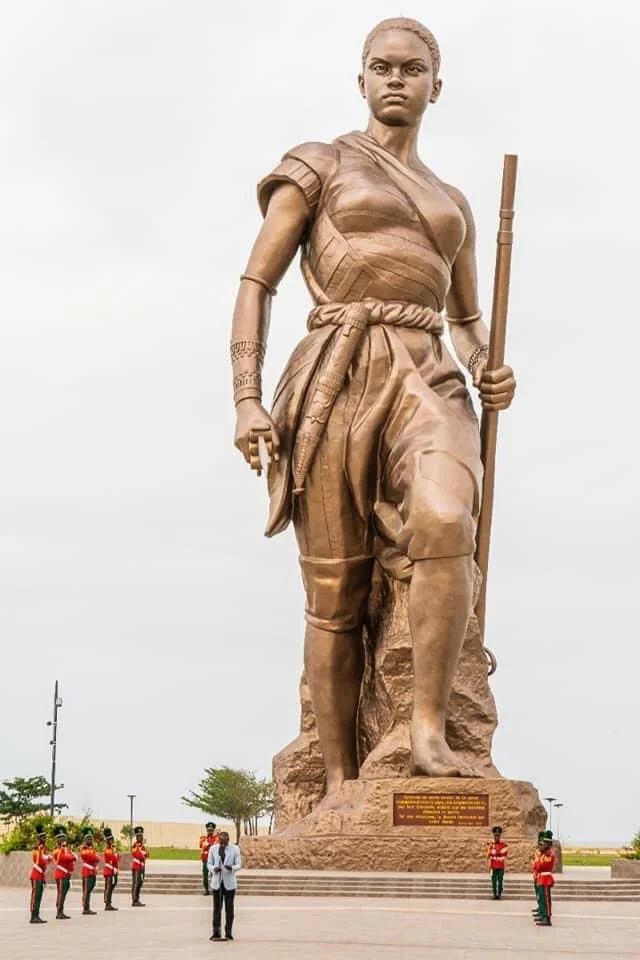 Monument Amazone du Benin
