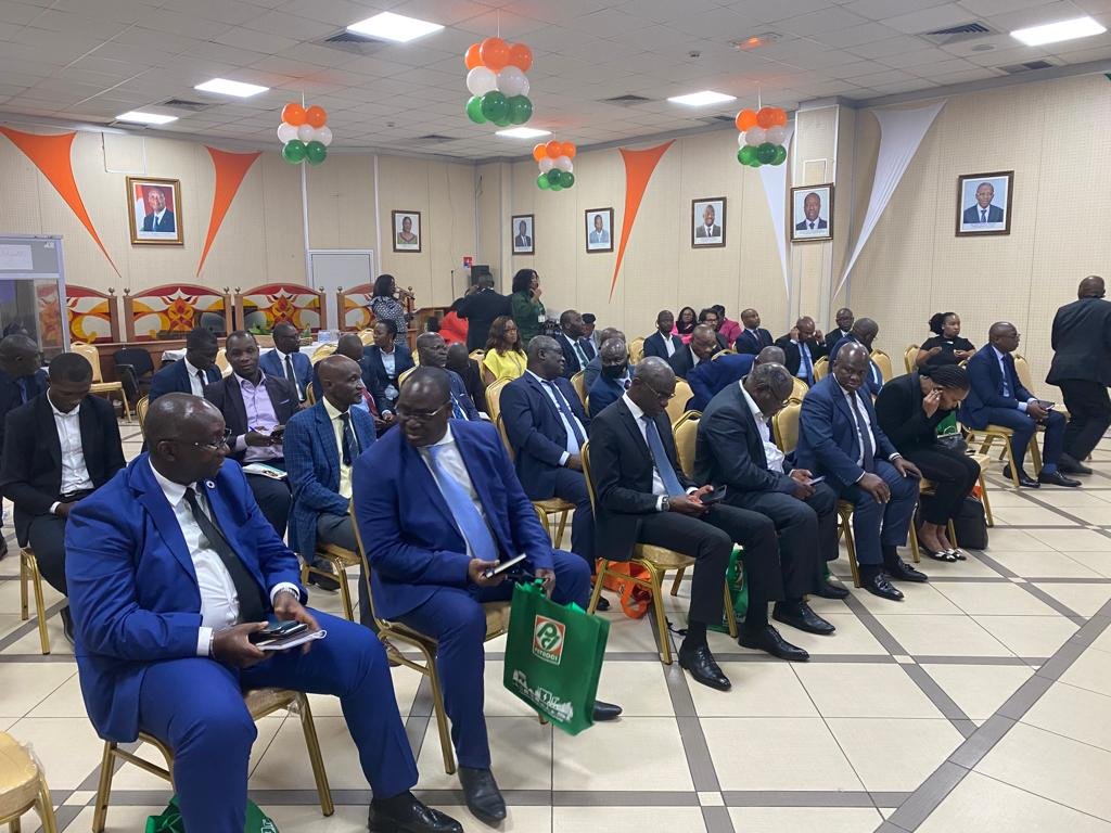 Forum économique sur les mines, la géologie et les hydrocarbures à Abidjan