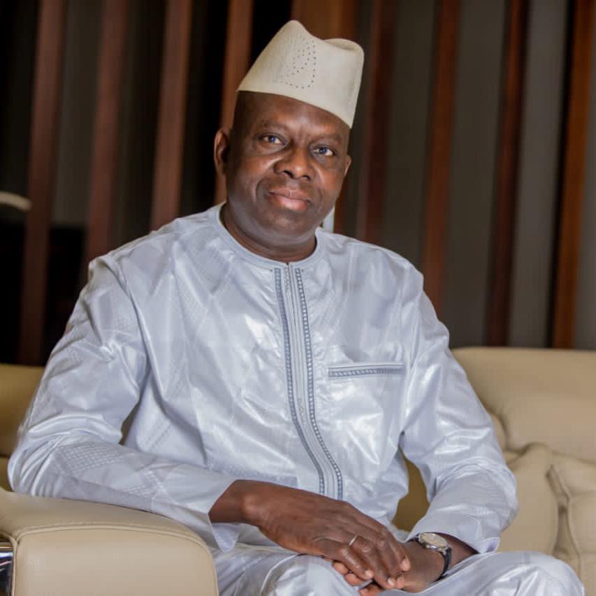 El Hadj Moussa KOANDA, est le patron de Faso Energy.