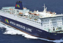 transport maritime: un navire de Africa Morocco Link