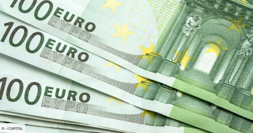 Des billets de Euros, monnaie française