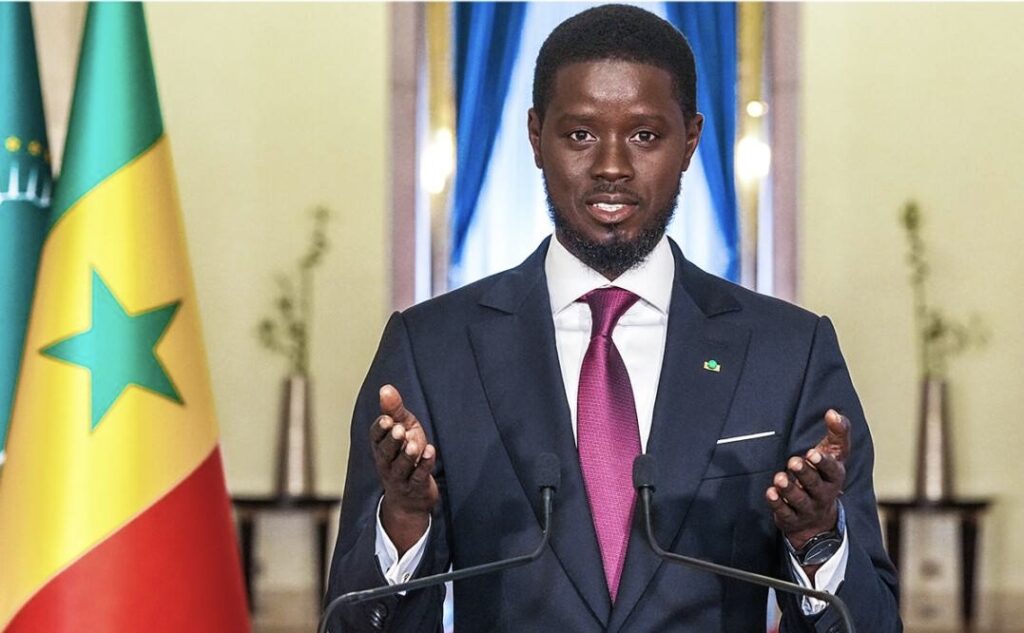 Le président nouvellement élu du Sénégal Bassirou Diomaye Faye