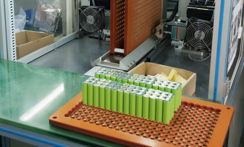 usine de batteries au lithium