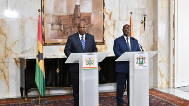 Visite du président du Ghana John Dramani Mahama en Côte d'Ivoire, entretient avec son homologue Alassane Ouattara.